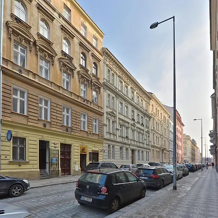 Varsavska Prag